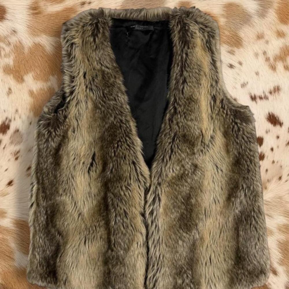 Roamans faux fur vest